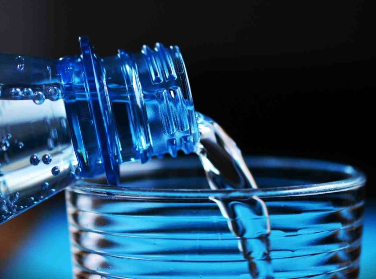 Agua con gas