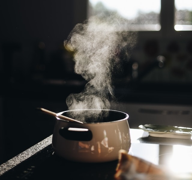 Olla cocinando